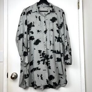 Cut Loose Silky Flowy Tunic Button Up Shirt size L Gray Black Lagenlook Artistic